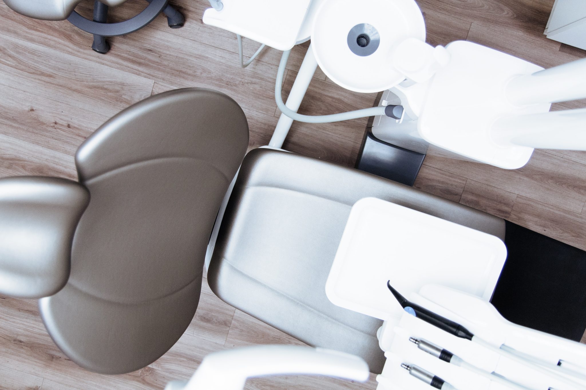 Getting dental implants in New Orleans should not be hard.